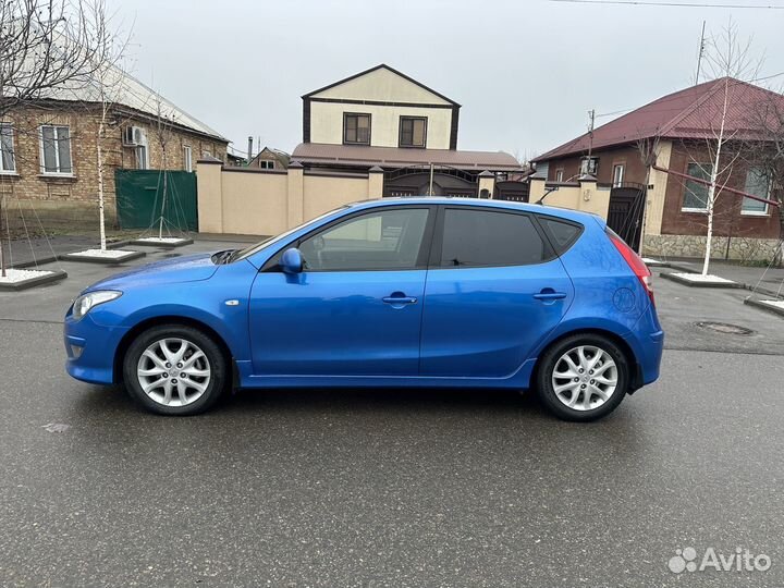 Hyundai i30 1.6 AT, 2010, 205 000 км