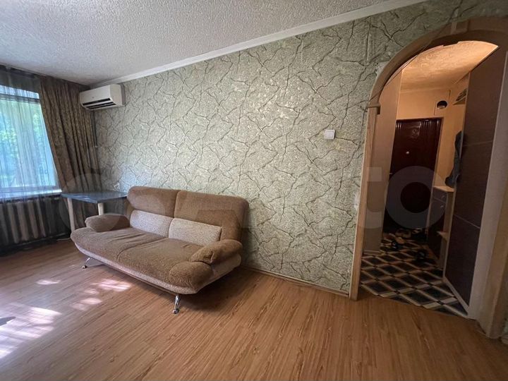 2-к. квартира, 44 м², 1/5 эт.