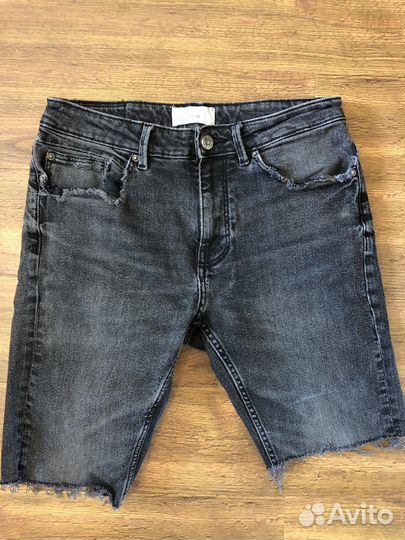 Отдам даром мужские вещи