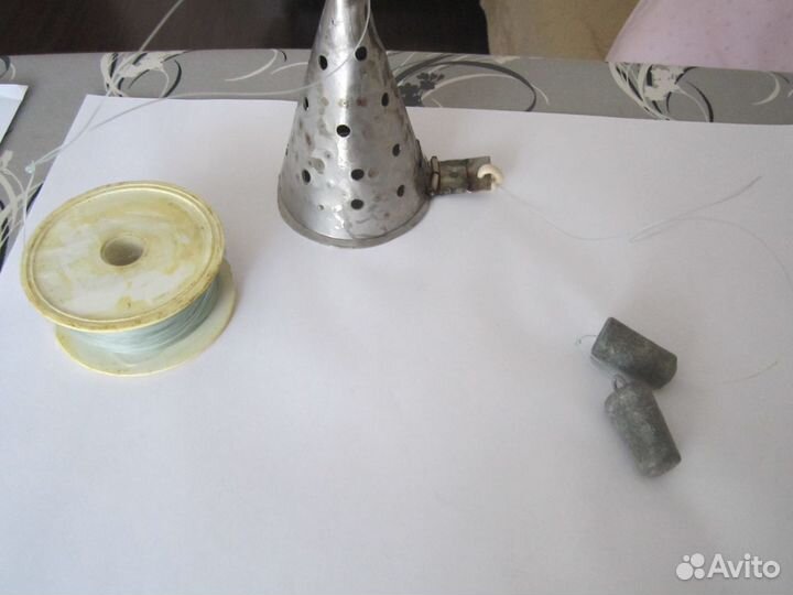 Кормушка для зимней рыбалки