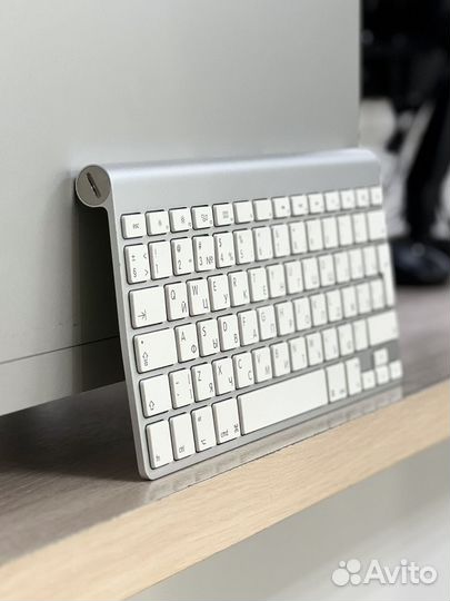 Клавиатура Apple Wireless Keyboard A1314