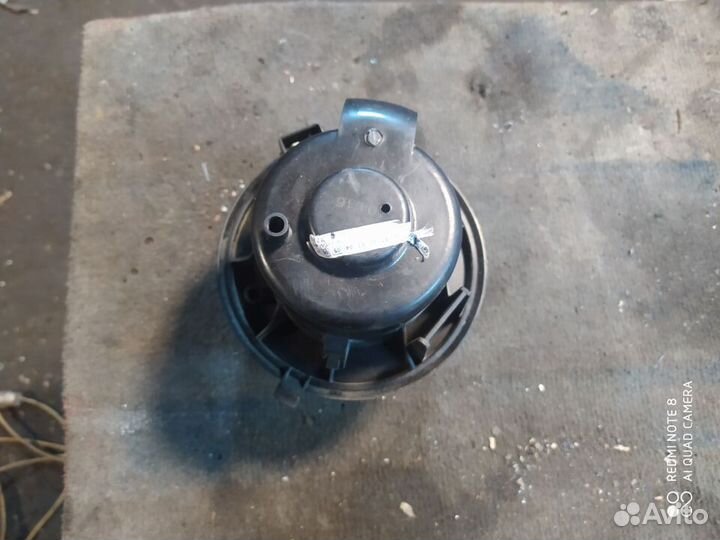 Моторчик печки Ford Transit