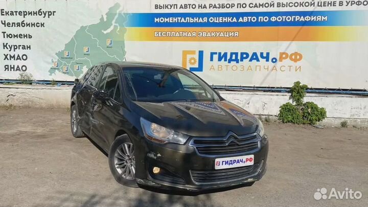 Обшивка багажника правая Citroen C4 II 98002054ZD