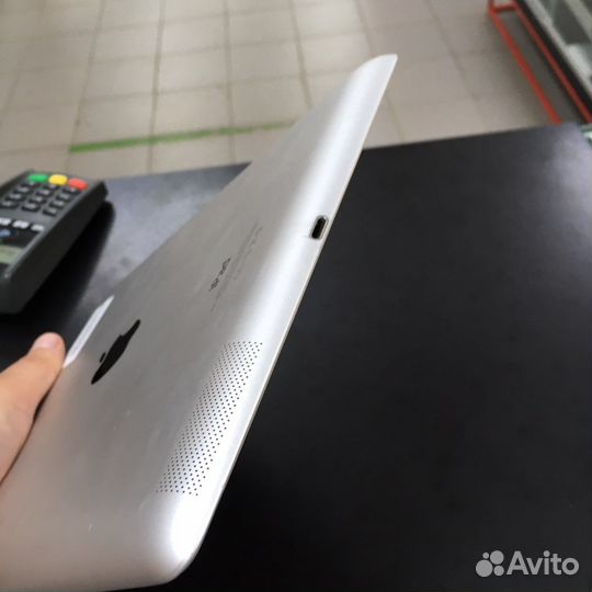 iPad 4 32Gb White(дф-822171)