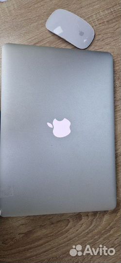 Ноутбук Apple MacBook Air 13