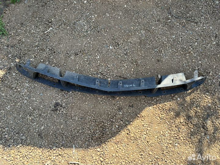 Ноздри и решетка бампера Nissan Primera P12