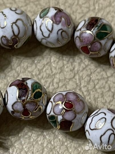 Бусы Клуазоне