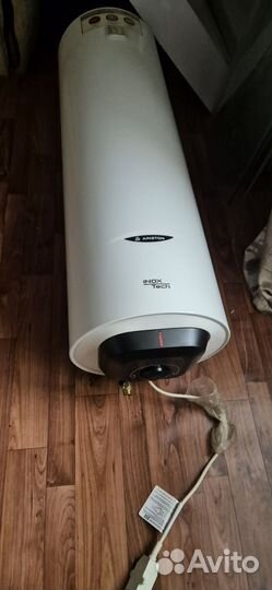 Бойлер 100л+ кабинка 100х100