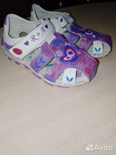 Босоножки для девочки