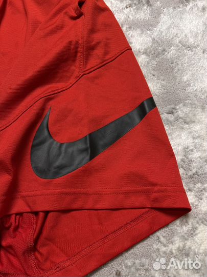 Спортивные шорты Nike Swoosh оригинал