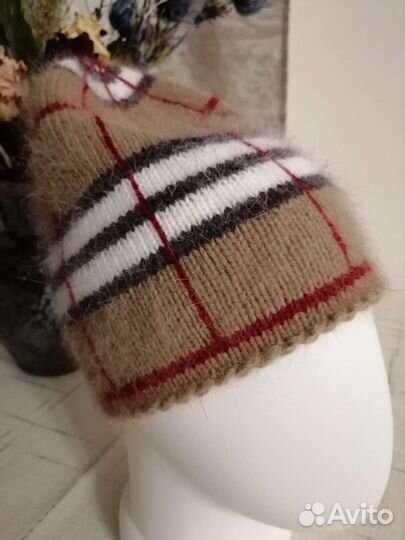 Шапка женская вязаная ручная работа