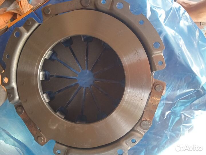 Корзина сцепления ваз 2110