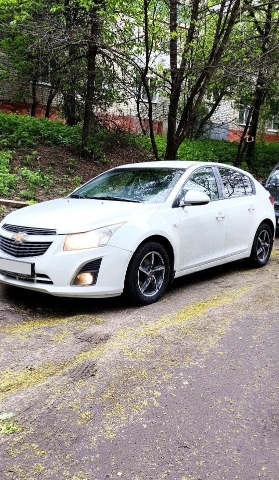 Chevrolet Cruze: фото владельца