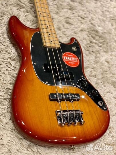Fender Player Mustang Bass PJ MN Sienna Sunburst Б
