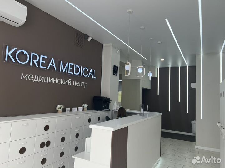 Монтаж натяжных потолков. Слив Воды