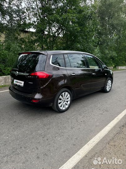 Opel Zafira 1.4 МТ, 2013, 100 350 км