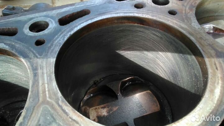 Двигатель на LADA калина 1.4 16 клапанный 89л.с