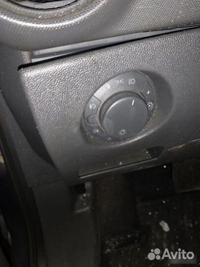 Блок управления светом Opel Corsa D