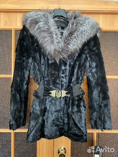 Короткая облегченная шуба (р-р 46-48)