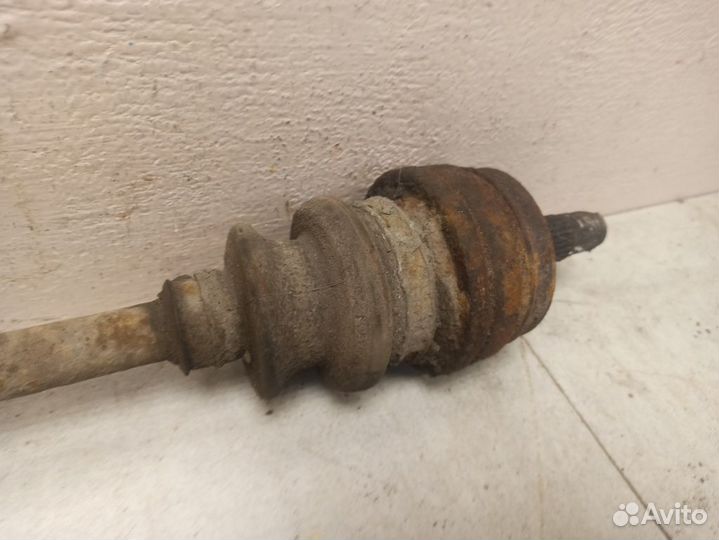 Привод задний Мерседес W124 E