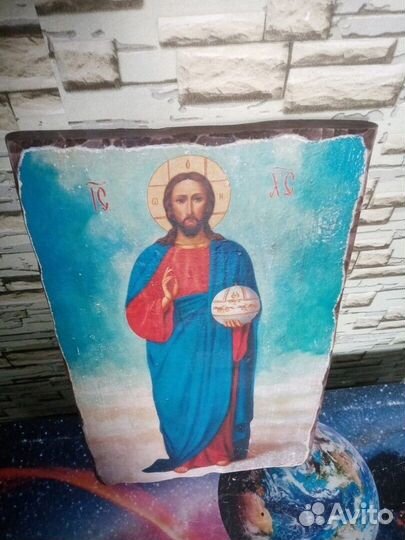 Иконы Господь Вседержитель и Распятие