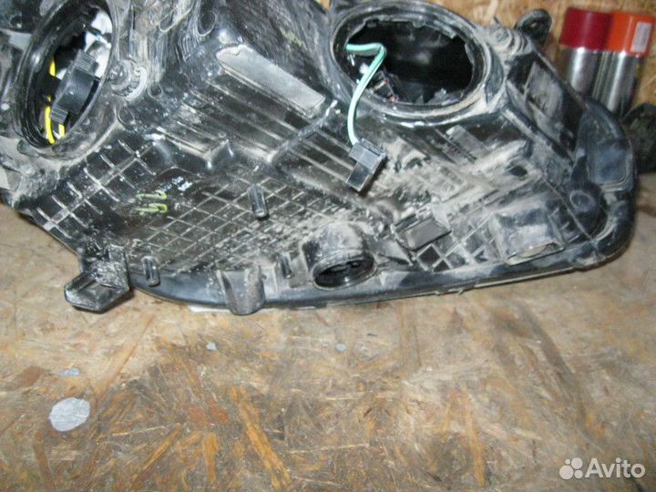 Фара левая Kia Ceed 2012-2018 (не ксенон С ходовым