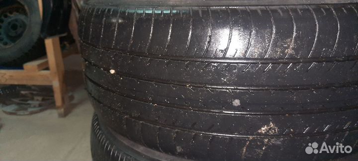 Yokohama BluEarth E70 215/55 R17