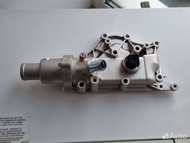 Корпус термостата Renault K4M датчик+прокладка