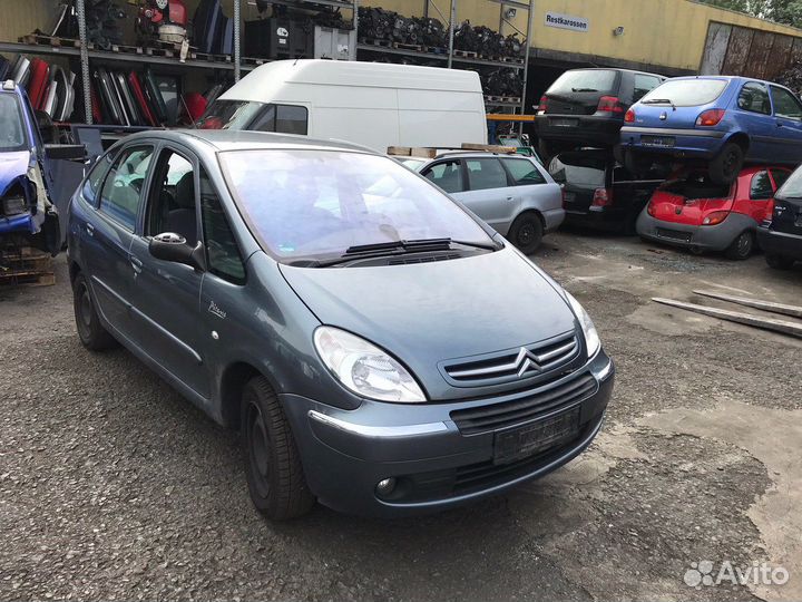 Разбор на запчасти Citroen Xsara-Picasso