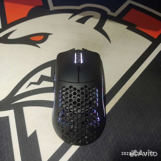 Игровая мышь Glorious model o wireless