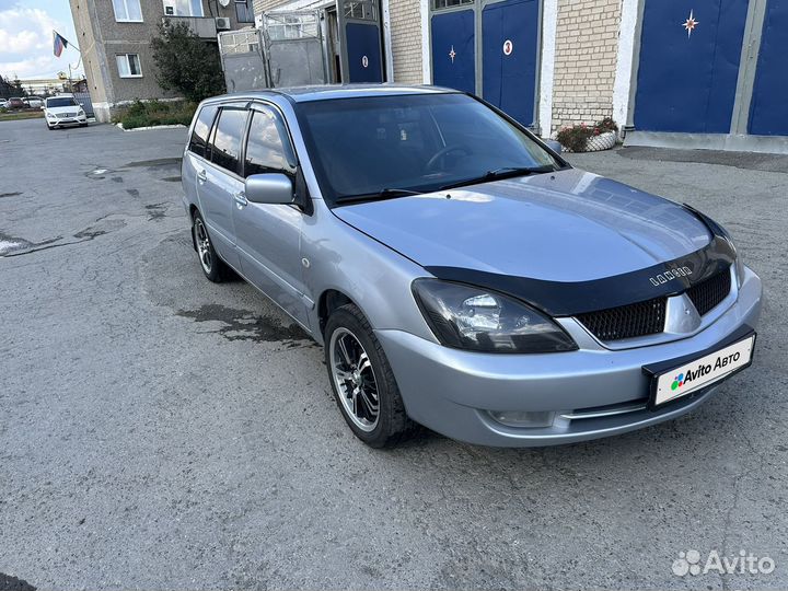 Mitsubishi Lancer 1.6 AT, 2005, 245 000 км