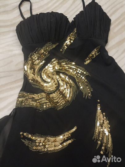 Вечернее платье