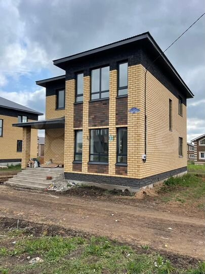 Дом 140 м² на участке 7 сот.