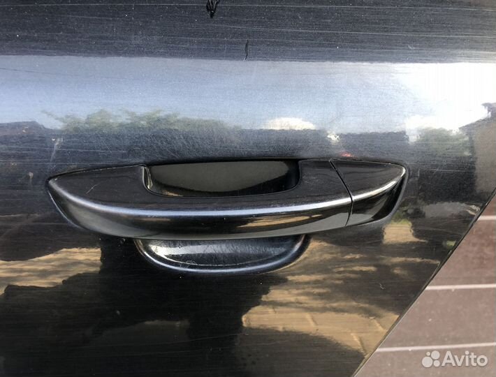 Наружная левая ручка Шкода Суперб 2 Гольф 6 Тигуан