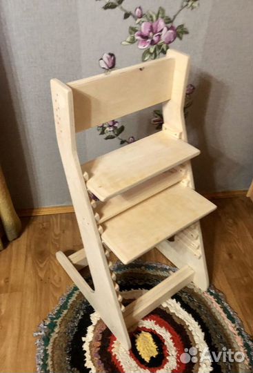Детский растущий стул