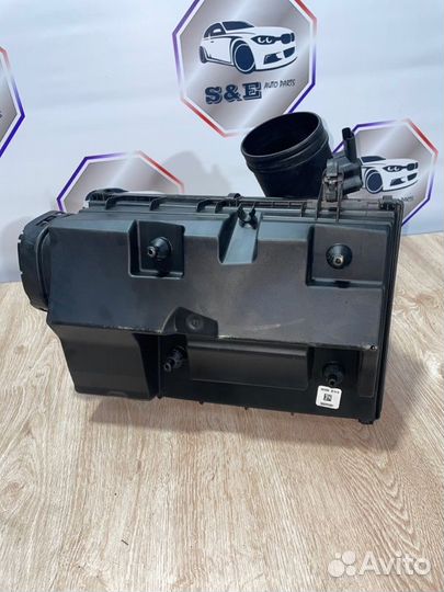Корпус воздушного фильтра Bmw X5 E70 N52B30 2008