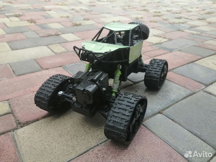 Краулер вездеход на радиоуправлении