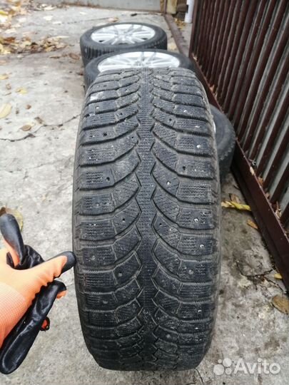 Bridgestone Blizzak Ice 195/55 R16 87T