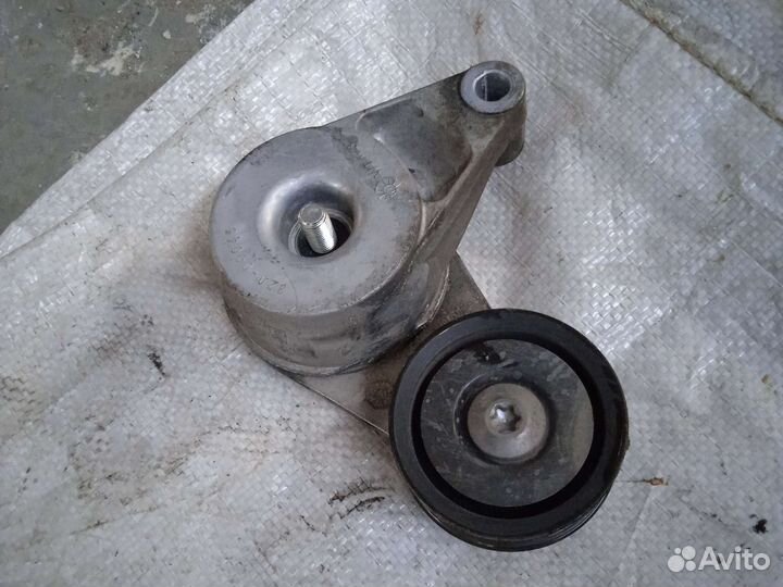 Натяжной ролик ремня 25281-2E300 G4ND Optima 4 JF