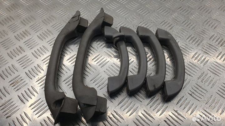 Ручка потолка Mazda Tribute внедорожник 2 2002