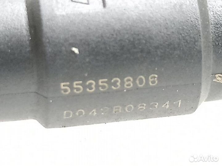 Форсунка топливная Chevrolet Cruze J300 1.8 F18D4