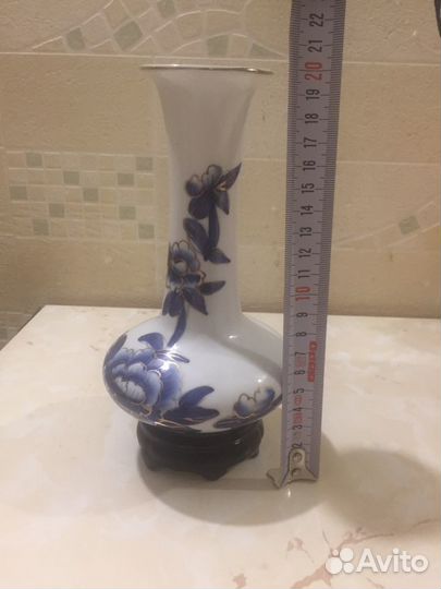 Фарфоровая вазочка СССР