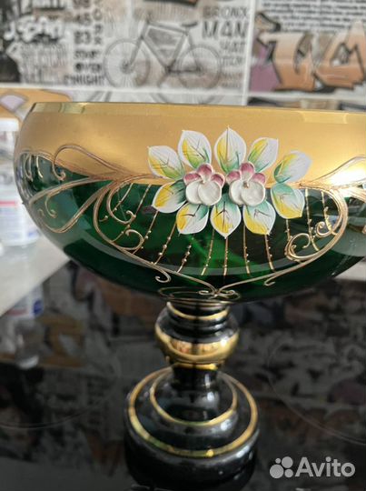 Тортницы,вазы для фруктов и пирожных