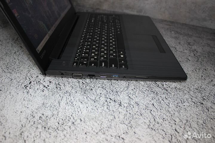 Ноутбук Lenovo на Core i3-6006U/ 920M/ Full HD