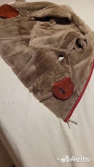 Дубленка натуральная женская короткая