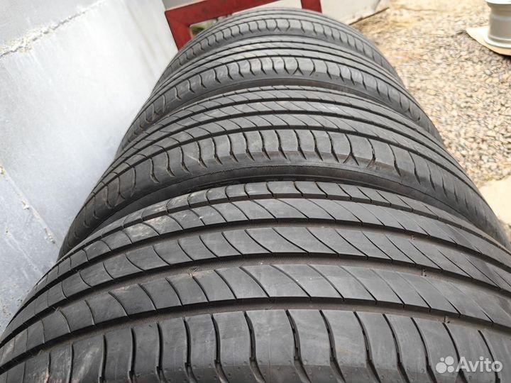 Michelin Primacy 4 255/45 R20