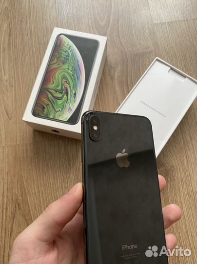 iPhone Xs Max, 64 ГБ