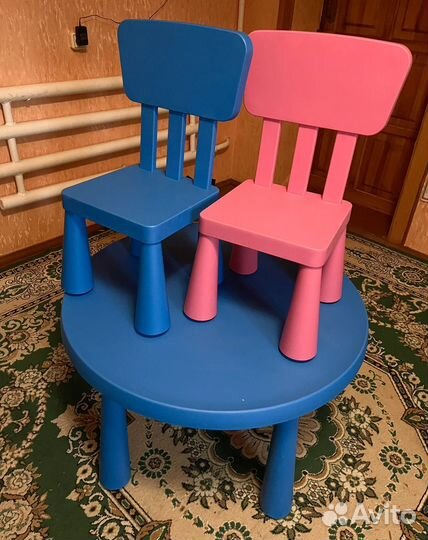 Детский стол и стул