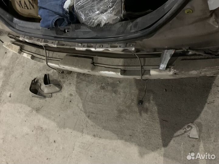 Усилитель заднего бампера Toyota Camry 40 06-11