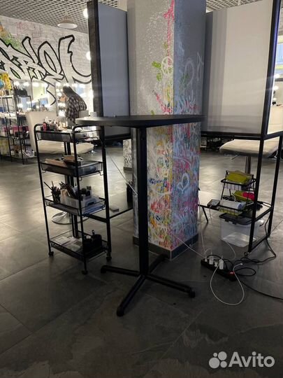 Барный стол